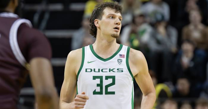 Nate Bittle returned to action after being out 15 games with a wrist injury.